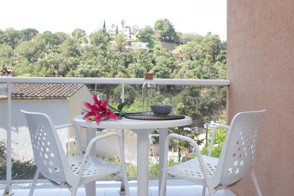 Hotel Camping Sènia Cala Canyelles à Lloret de Mar Extérieur photo